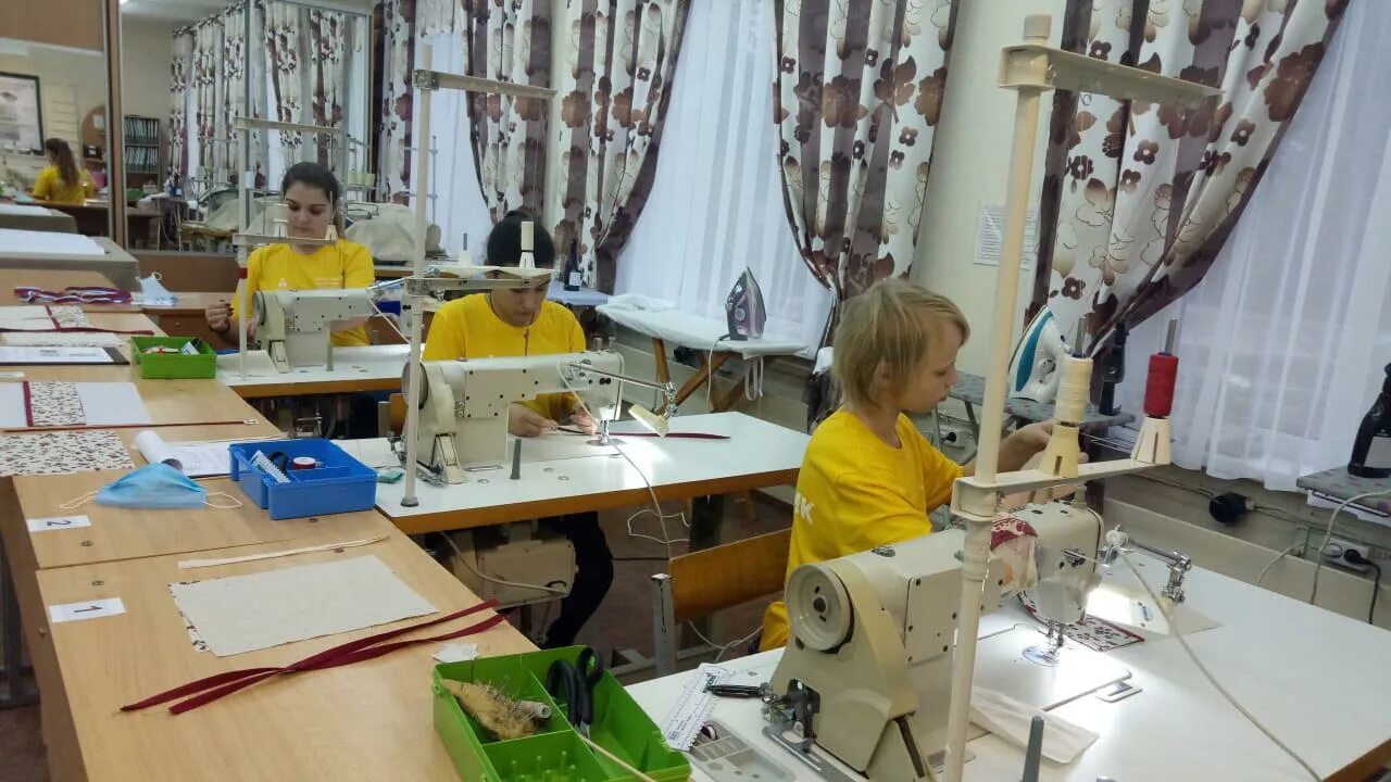 Моу костинская сош. Гбоу ло "сиверская школа-интернат". Школа жизни сиверский. Школа жизни сиверская. Сиверская специальная школа-интернат.