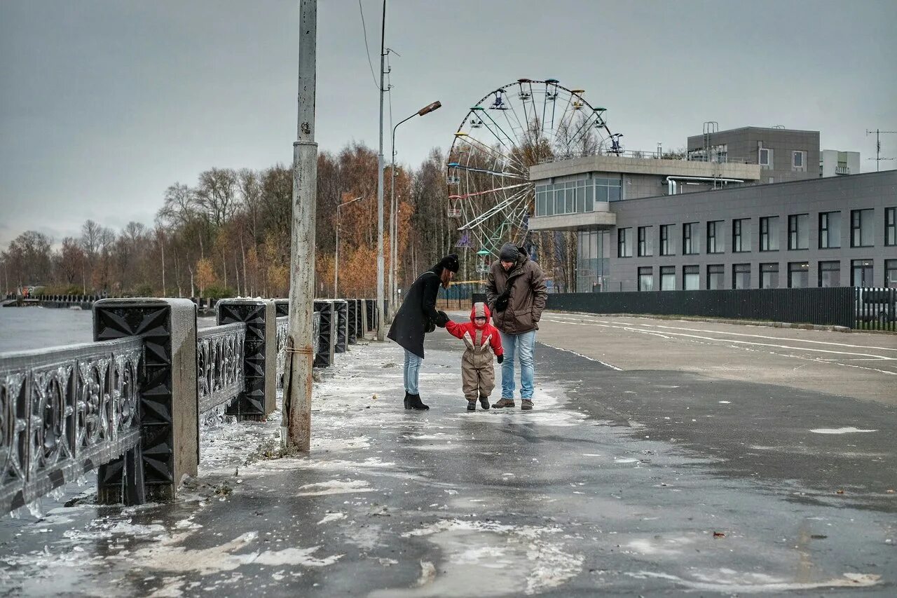 Петрозаводск зимой. Каскад в Петрозаводске 7000 году зимой. Погода в Петрозаводске. Погода в Петрозаводске сегодня.