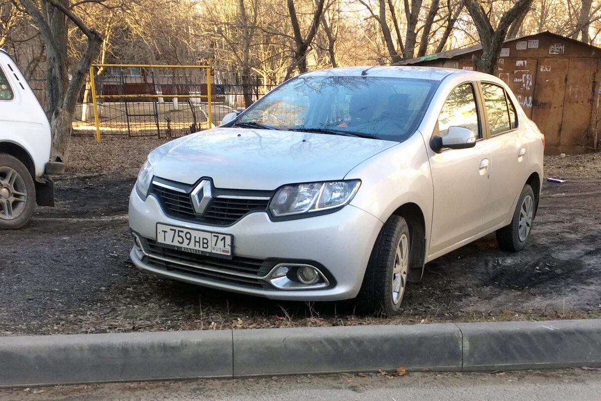 Renault бу. Рено Логан х135нв163. Рено Логан 163 регион. Logan 126. 6001645788 Рено Логан.