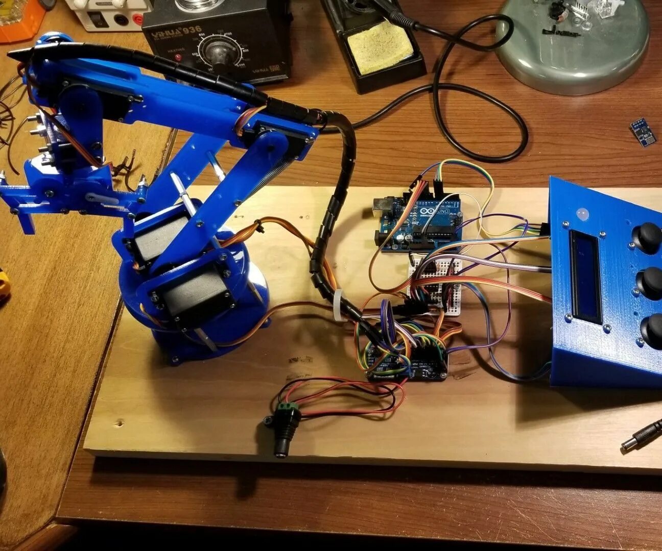 Arduino arm. Robot arm ардуино. роборука на сервоприводах ардуино. подводный робот на ардуино. arm robot servo arduino приложение.