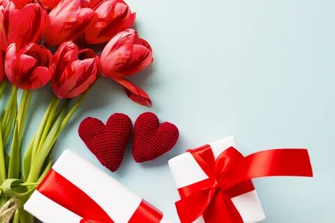 Download wallpaper love, flowers, bouquet, gifts, hearts, tulips, Valentine'...