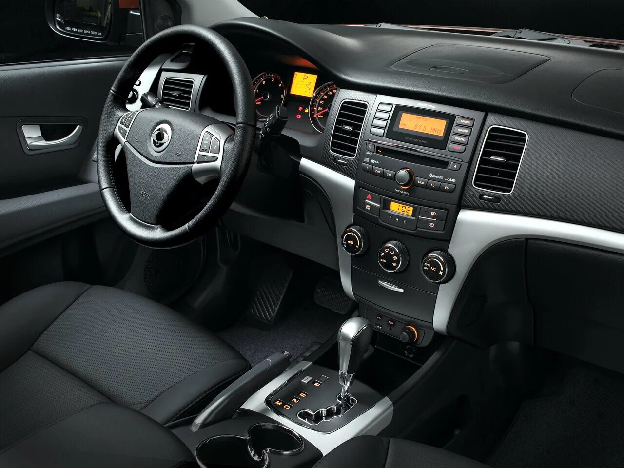 Ssangyong new actyon 2011