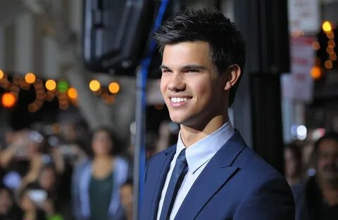 Taylor lautner net worth
