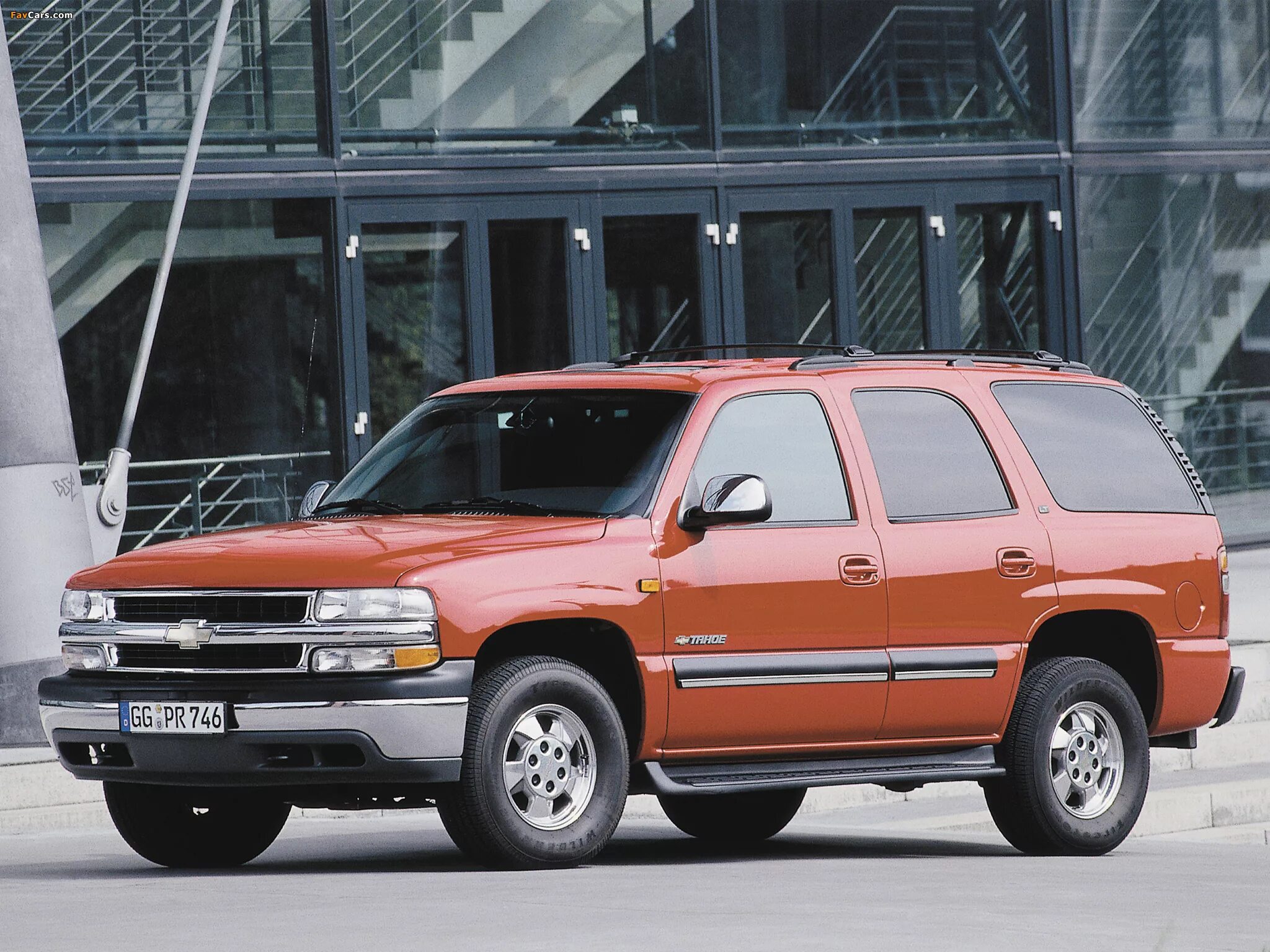 Chevrolet Tahoe 2000. Chevrolet Tahoe 1999. Chevrolet Tahoe 2000г. Шевроле Тахо 2000 года. Как называют 2000 год