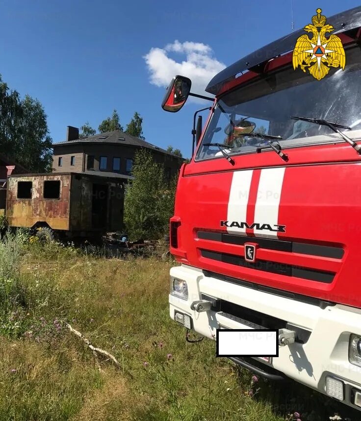 Пожарная техника. Пожар Лобва. Пожарные Обнинск. МЧС Калуга.