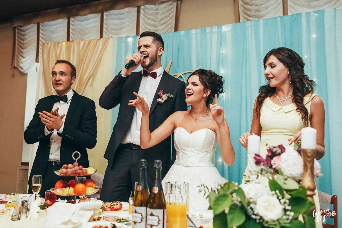 Посоветуйте ведущего. Посоветуйте ведущего. Посоветуйте ведущего. Платье ведущего на праздник. Посоветуйте ведущего.