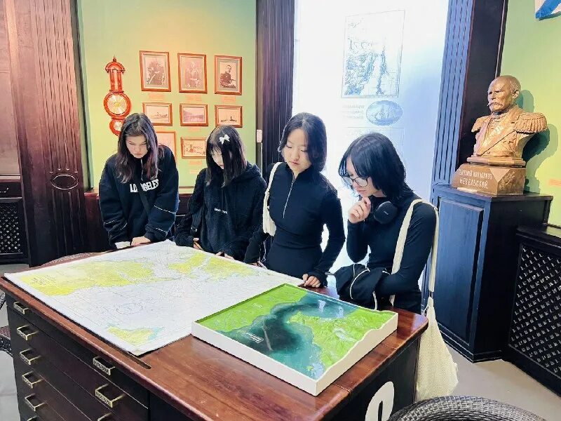 артемовский колледж сервиса и дизайна