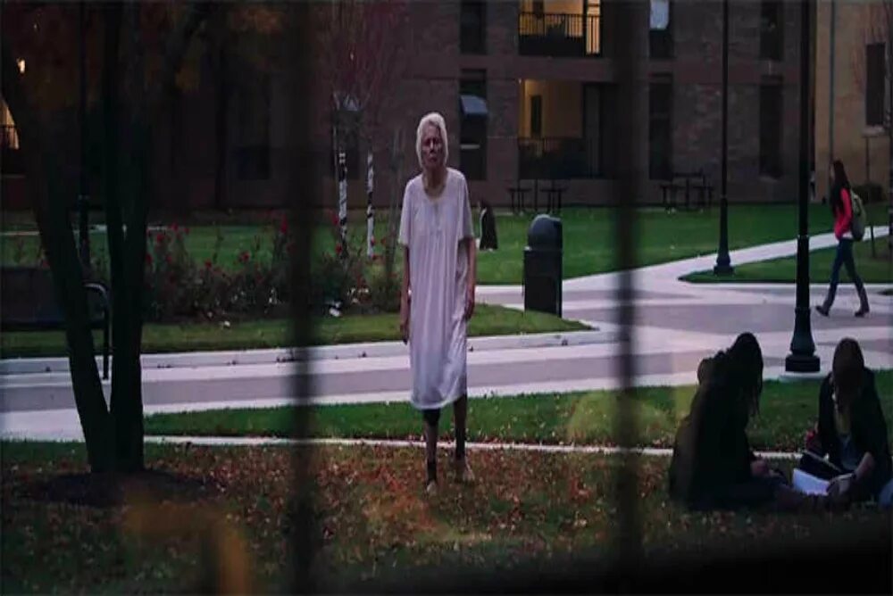 It follows review. It&#039;s follows фильм 2015. follow him фильм.