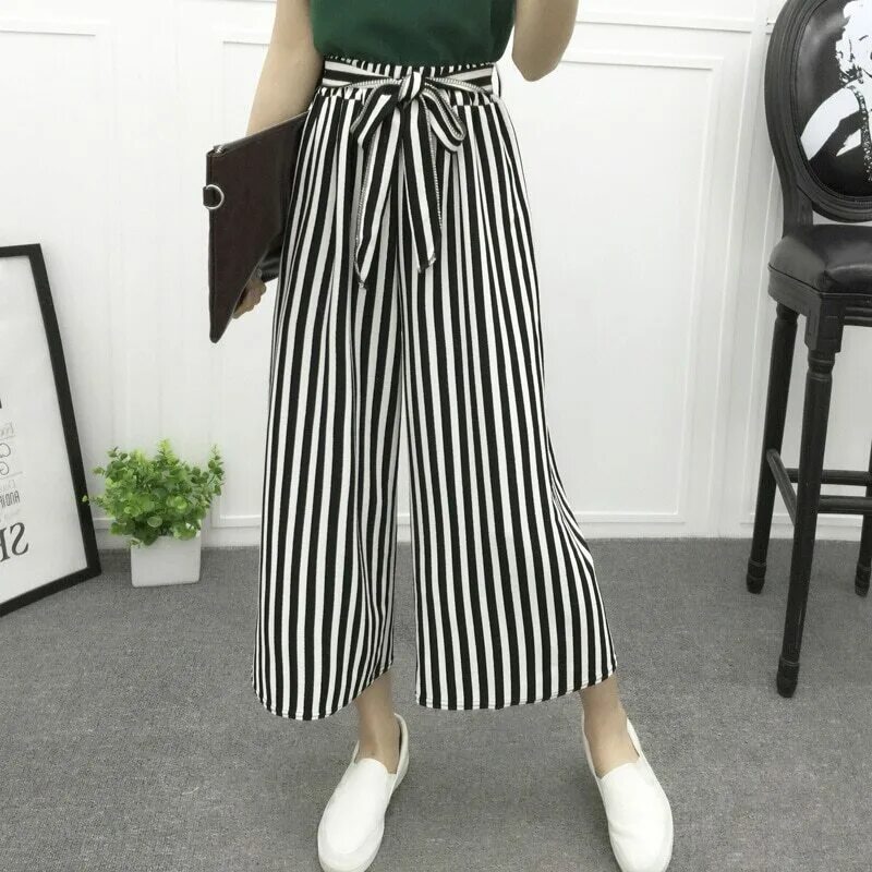 Брюки широкие в полоску женские. Широкие полосатые брюки. Штаны в полоску женские. Широкие брюки в полоску. Широкие брюки в полоску.