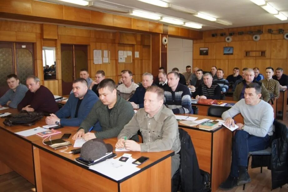 Дв авиабаза охраны лесов Хабаровск. Летчики наблюдатели ФБУ Авиалесоохрана. Хабаровская авиабаза авиаохраны лесов. КГСАУ дв авиабаза Хабаровск контакты. Лесная охрана приморский край