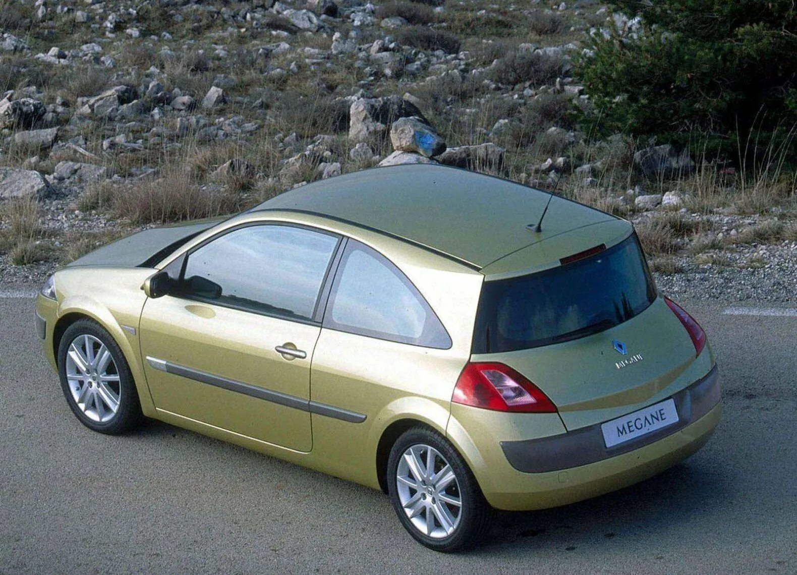 Renault Megane 2. Рено Меган 2 поколение. Renault Megane 2 купе. Renault Megane II 2002. Рено меган сборка