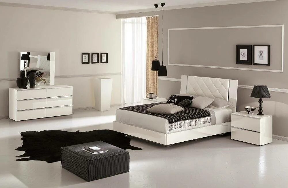 Современная мебель спальни фото. Мебель для спальни Италия Модерн. Современный спальный гарнитур. Спальня с белой мебелью. Спальный гарнитур в современном стиле.