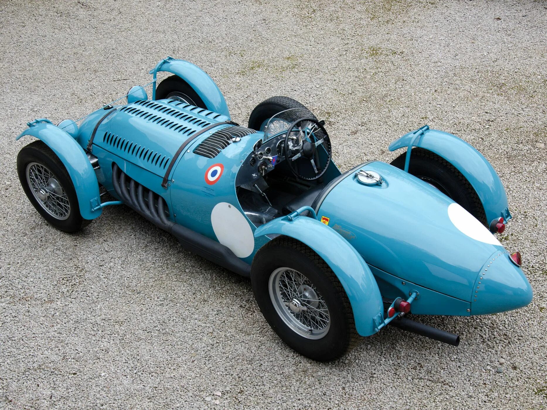 Talbot lago 1950. Talbot lago t26 grand sport 1950. Почтовые марки индии. 1950 26. Talbot lago t26 barchetta.