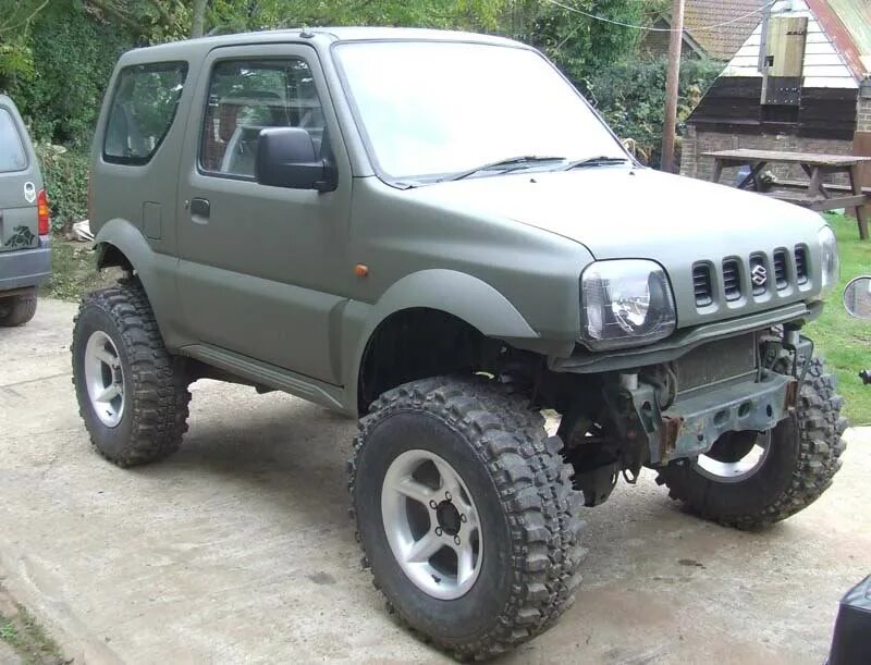 Купить джимни бу. Сузуки Джимни 4_х дверный. Jimny Suzuki 1998 Offroad. Jimny 37 колеса. Сузуки Джимни на 37 колесах.