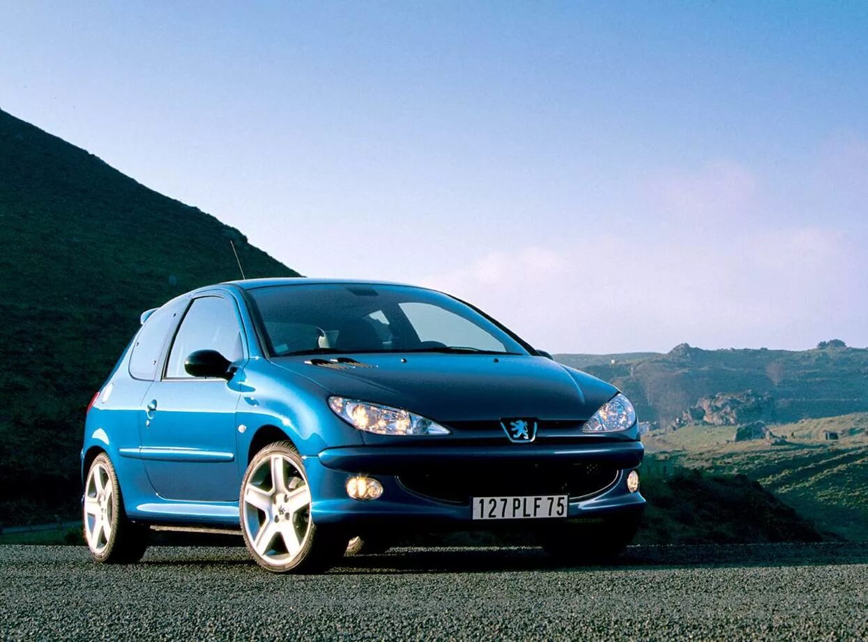 Пежо 206 1. Peugeot 206 1. 9 дизель. Пежо 206 белый. 1 двигатель.