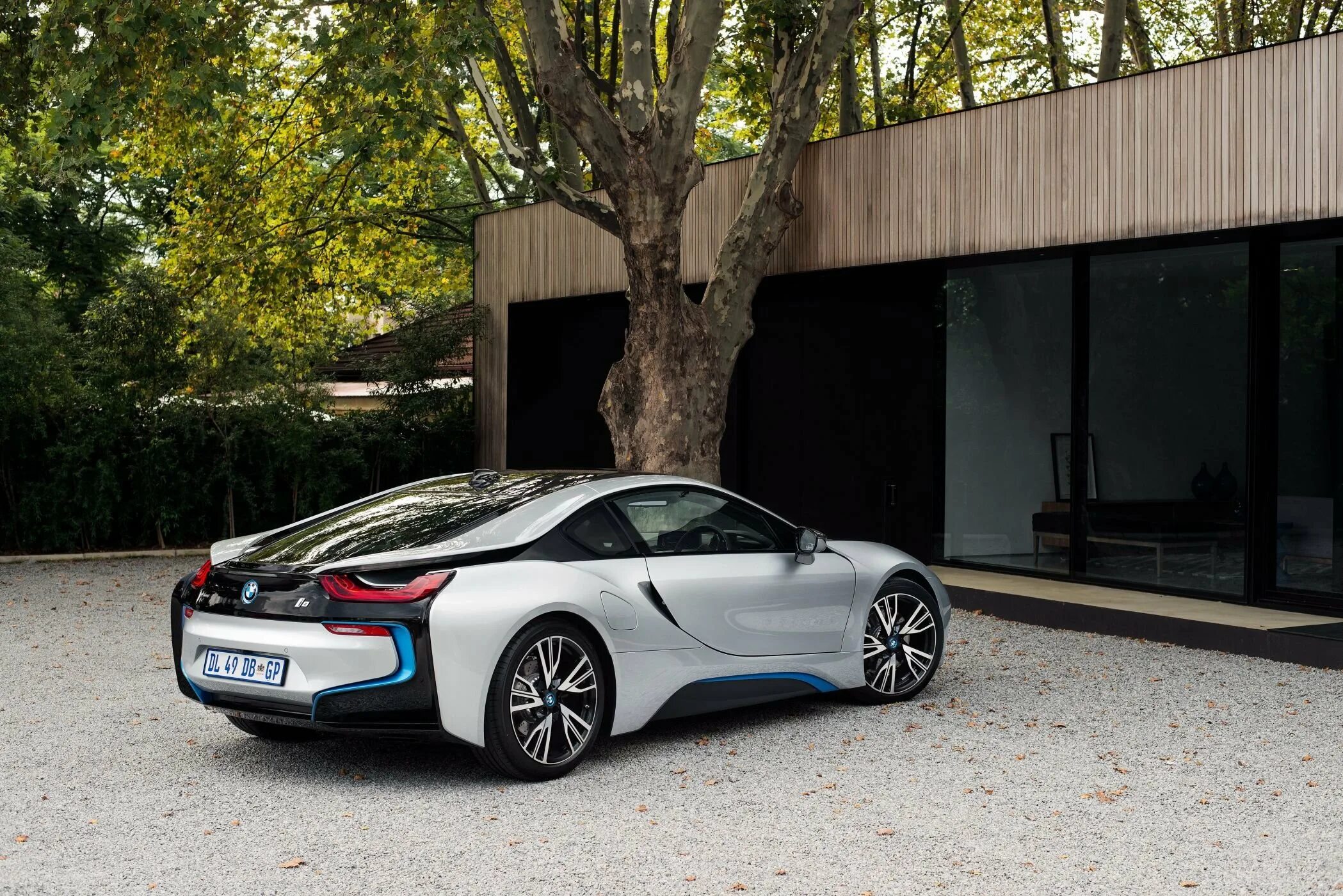 Bmw drive i8. Bmw drive i8. Bmw i8. Bmw drive i8. Бмв i8 2022.