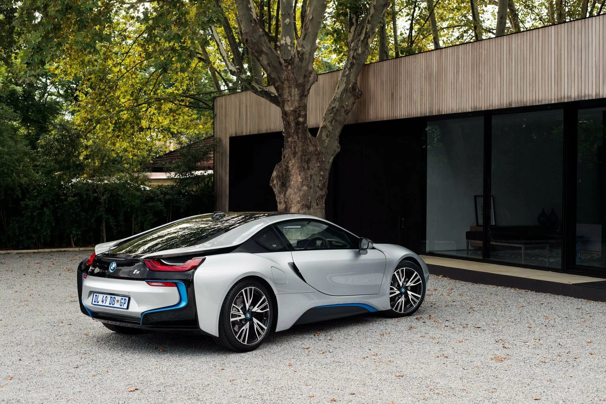 BMW i8 2000. BMW i8 2015. BMW i8 XDRIVE. БМВ i8 четырехместная. Купить бмв ай