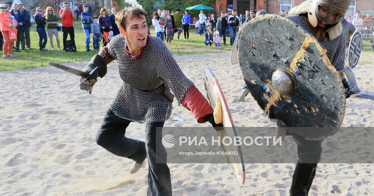 Рыцарский турнир средневековой англии. Средневековые бои рыцарские. Зиланткон. Рыцарские бои 2024. Рыцарские бои 2024.