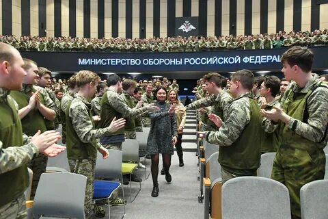 Шойгу на авангарде