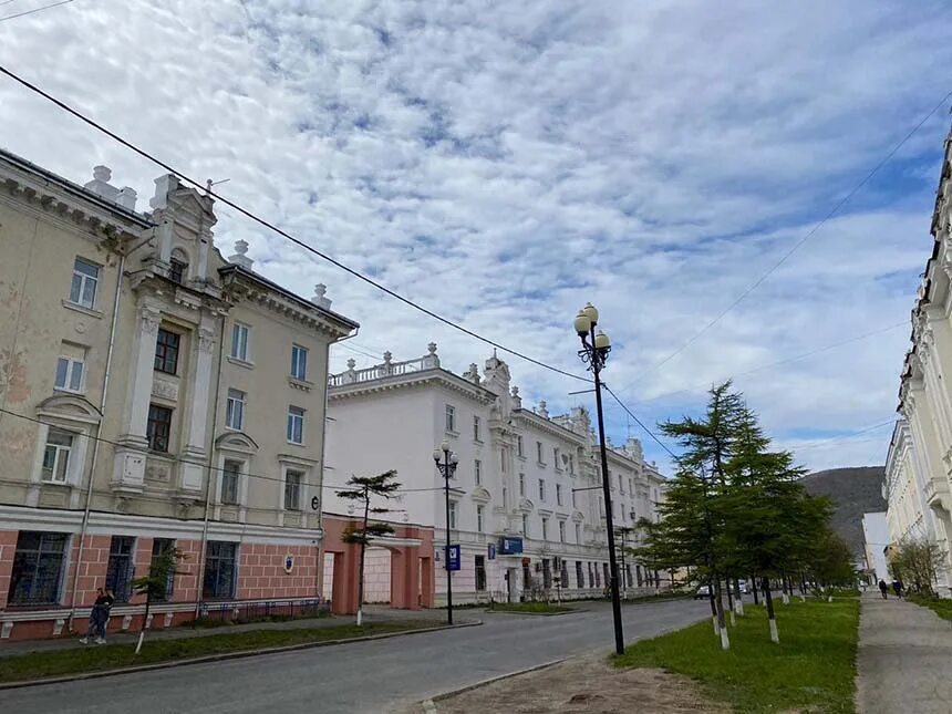 Горького 6 магадан. Улица дзержинского 9 магадан. магадан дзержинского 10. дзержинского 22 магадан. дзержинского 25 магадан.