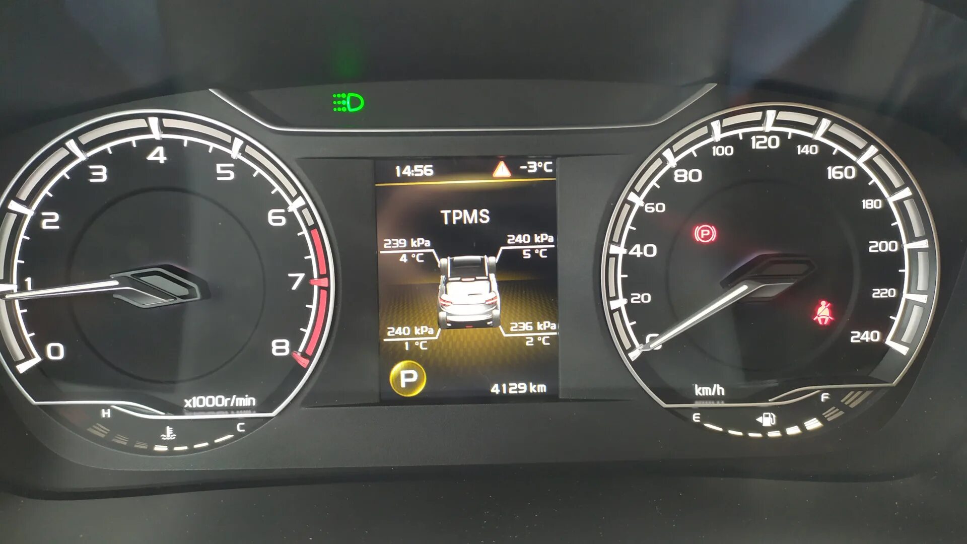 Неисправность системы tpms. Датчик давления в шинах Geely Atlas. Датчики в шинах Джили атлас. Датчик давления в шинах Джили Эмгранд х7. Модуль TPMS Джили атлас-2.