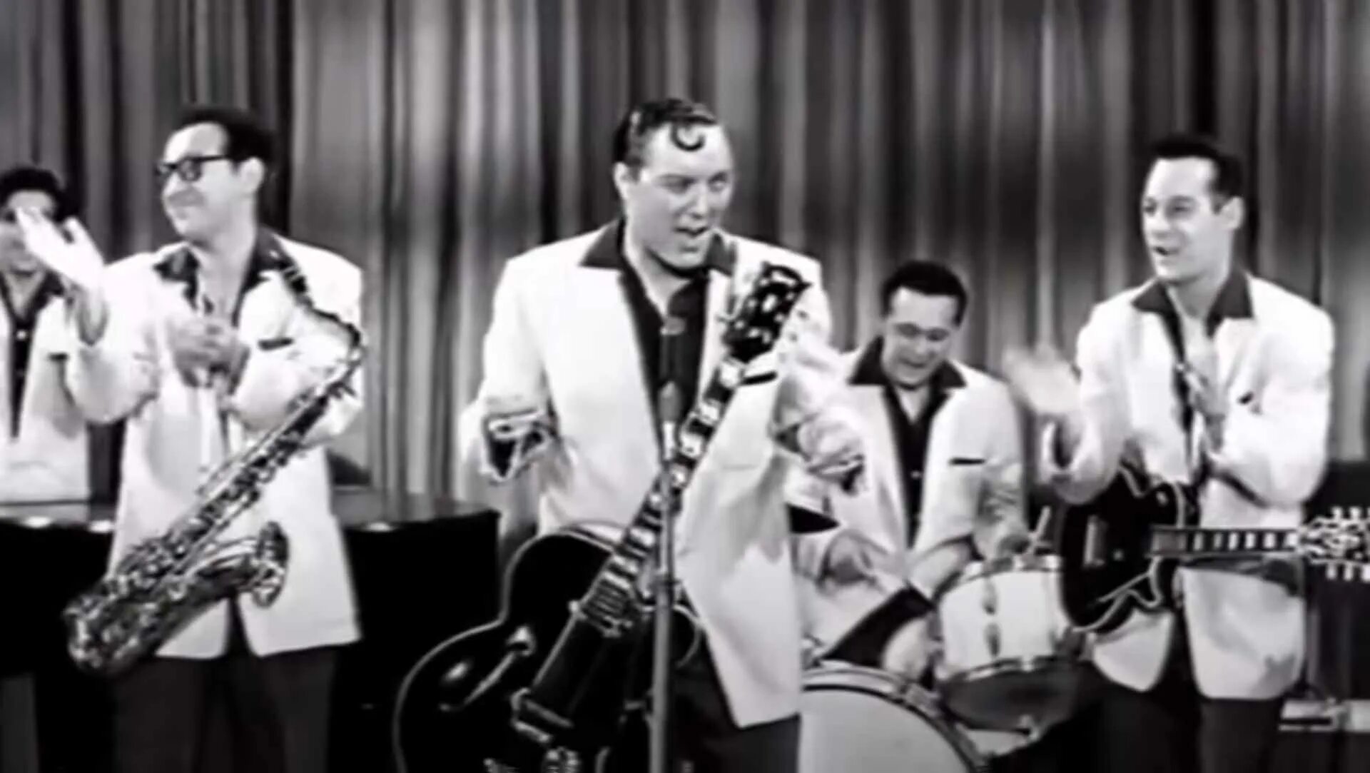 1950's rock and roll. Группа рокин ролл. Rock n roll элвис пресли. Группа the shadows. Рок 1960.