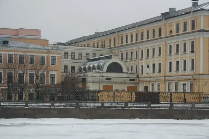 Фонтанка санкт петербург эндокринологии санкт петербург. Набережная реки Фонтанки 144. Наб. реки Фонтанки, д. 144. Набережная Фонтанки 144 а ГОЗНАК. Набережная Фонтанки фабрика ГОЗНАК.