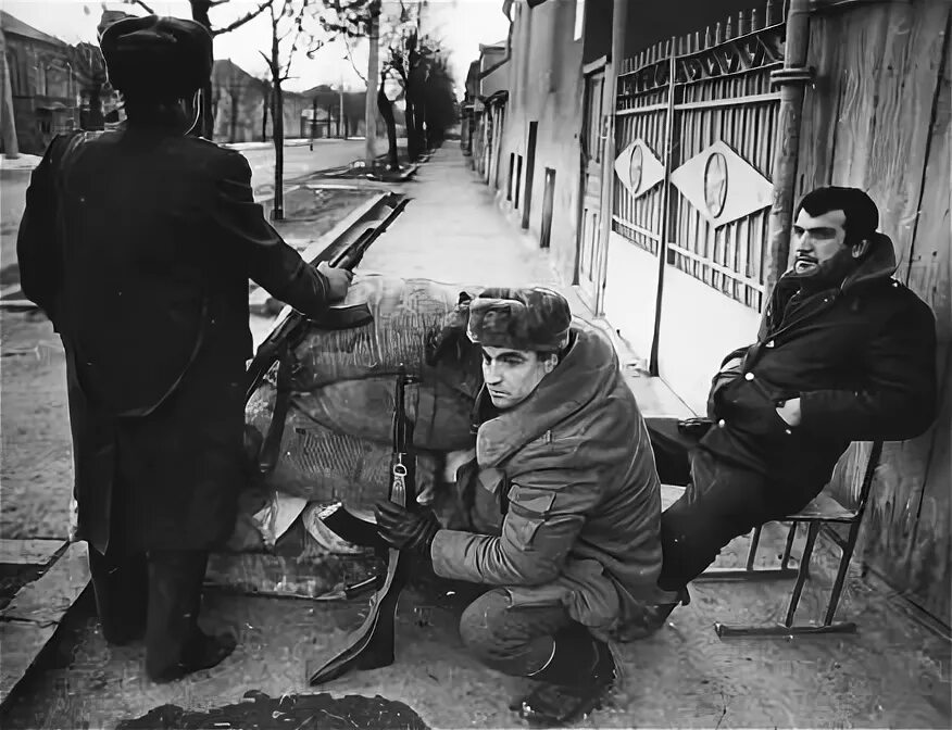 Конфликт в южной осетии 1991-1992. Южная осетия 1990. Грузино осетинский конфликт 1991. Грузино-южноосетинский конфликт 1989. Грузия южная осетия 1990.
