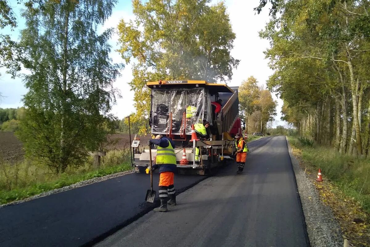 Закрытие дорог в вологодской области 2024 году. Дороги Вологодской области. Уборка региональных дорог в Вологодской. Ремонт дорог Вологодская область. Отремонтииованнын дороги Вологодской области.