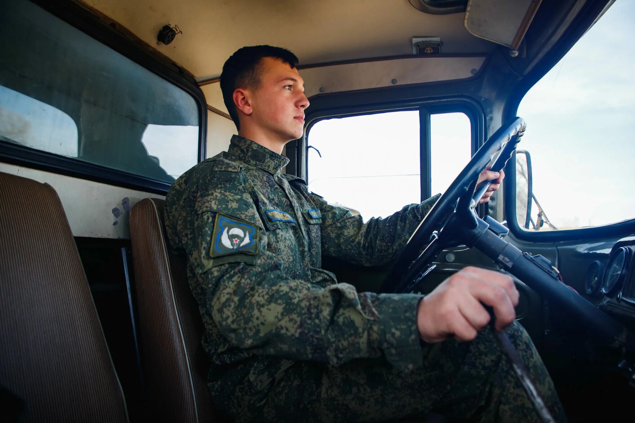 Водителю военного автомобиля