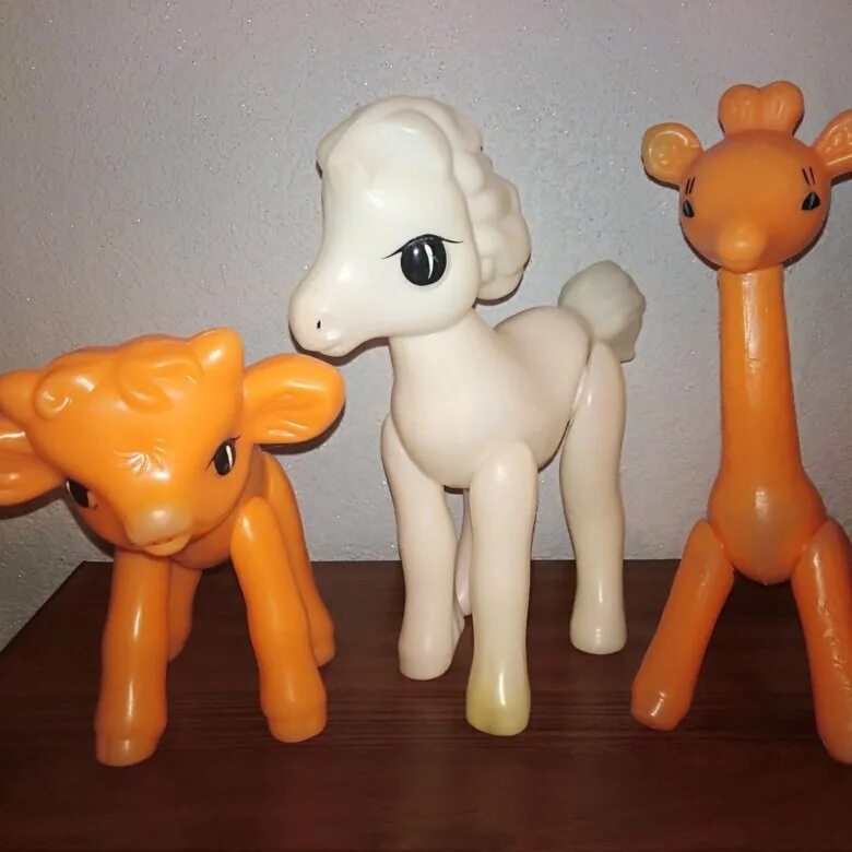 Продать старую игрушку