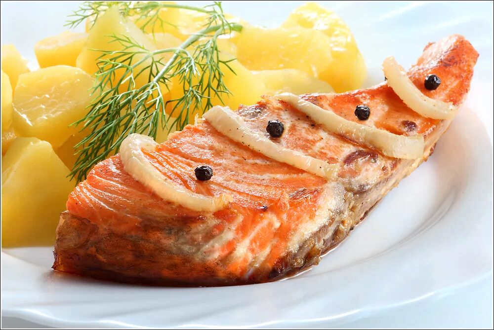 Филе лосося терияки. При какой температуре запекать семгу. Форель в духовке в фольге. Маринад для красной рыбы для запекания в духовке. При какой температуре запекать семгу.