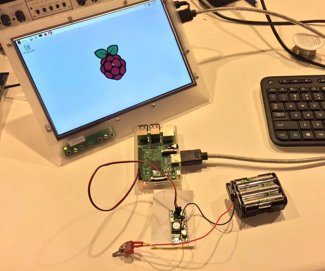 Подключение к raspberry pi. Распберри 4. монитор для raspberry pi 4. raspberry pi 3 проекты. малинка raspberry pi.