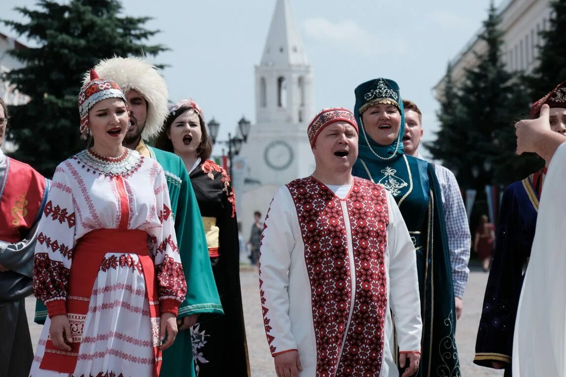 Страна сегодня отмечает. С днём России 12 июня. Государственные праздники Татарстана. День России 2022 фото. День России Новосибирск.