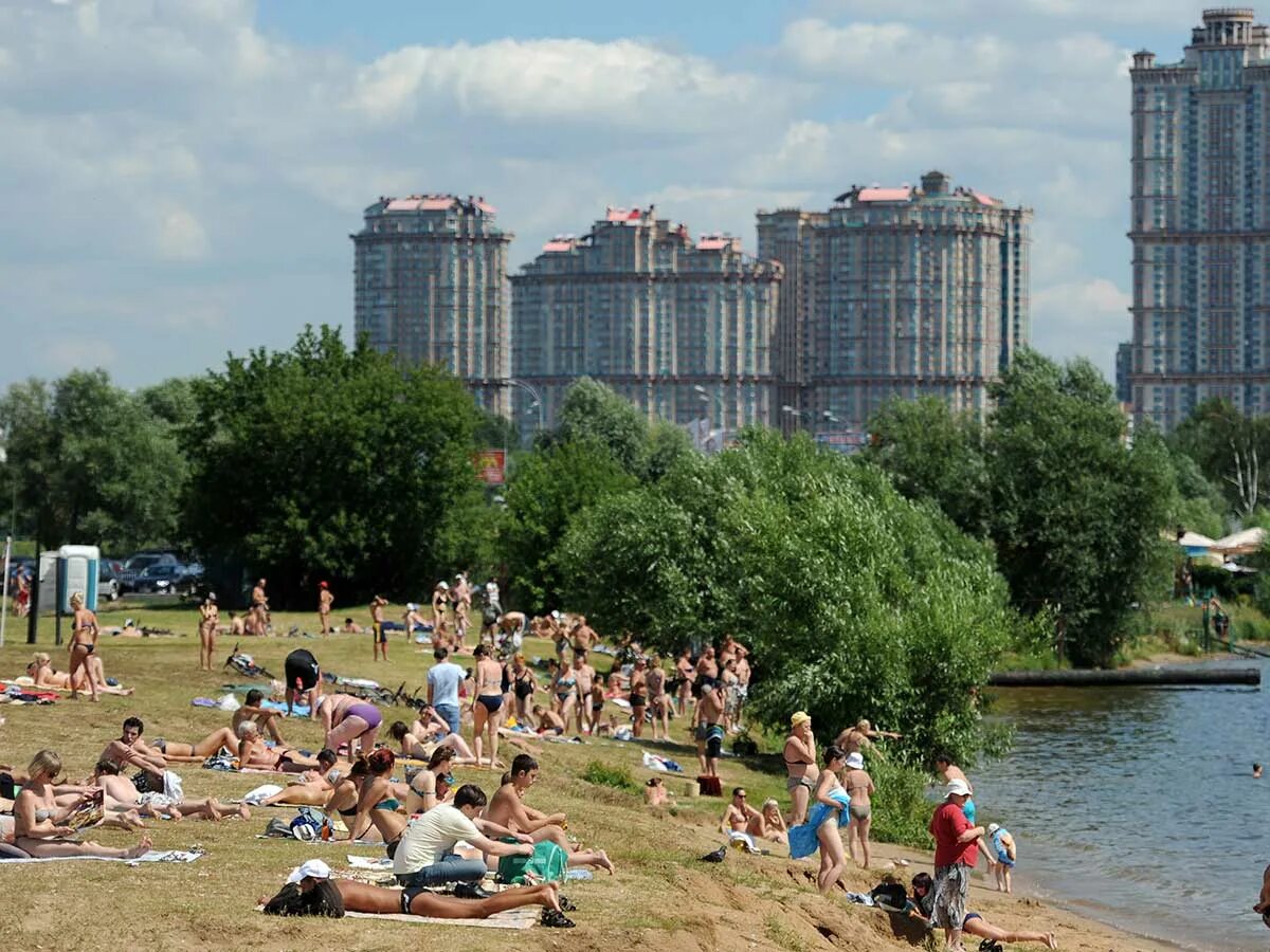 Водный берег 2. Строгино серебряный Бор. Серебряный Бор Москва пляж. Серебряный Бор Москва пляж 2. Строгино озеро.