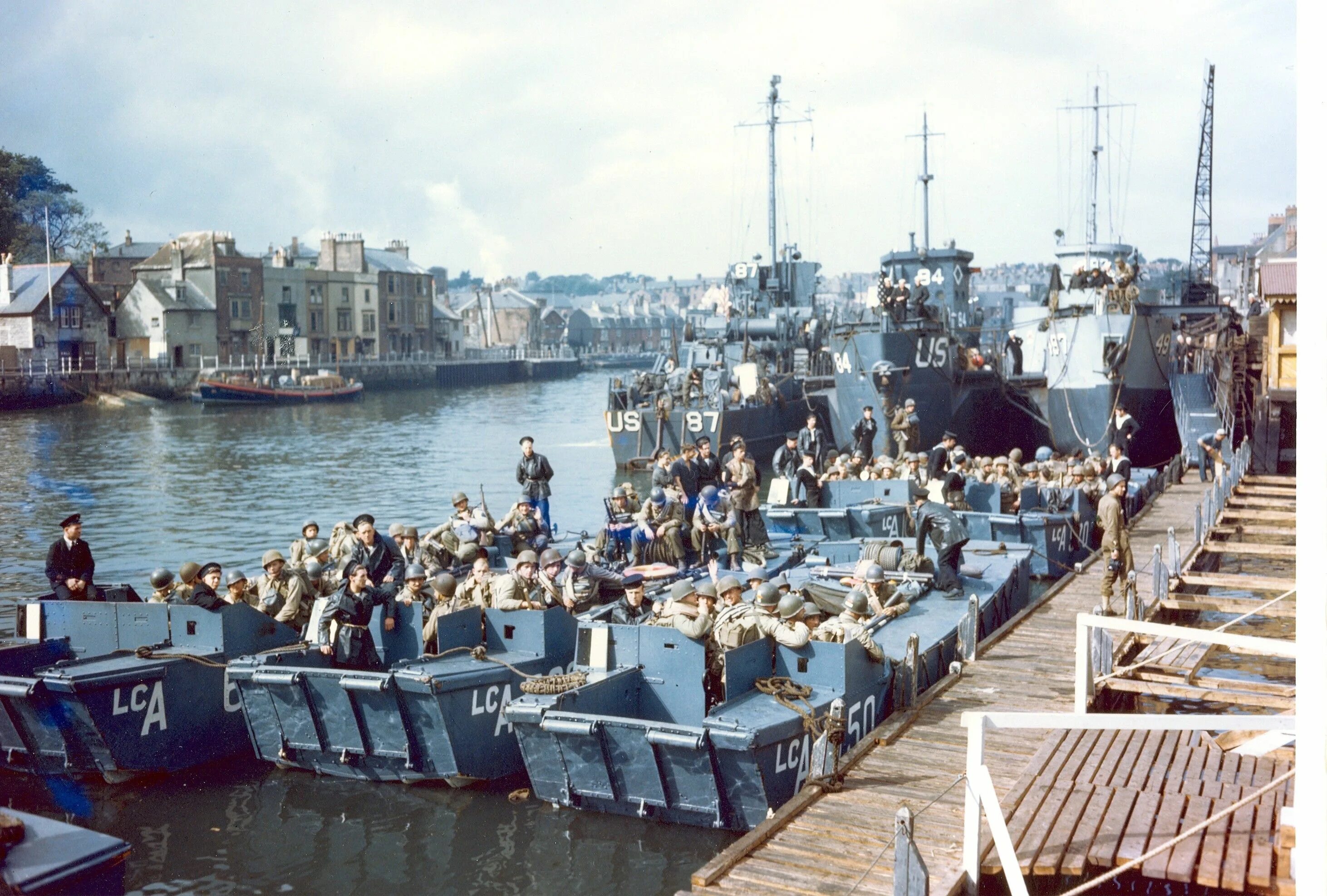 Высадка в Нормандии 1944. Операция Оверлорд высадка в Нормандии. Десант Нормандия 1944. Высадка в Нормандии в 1944 году. Нормандия в июне