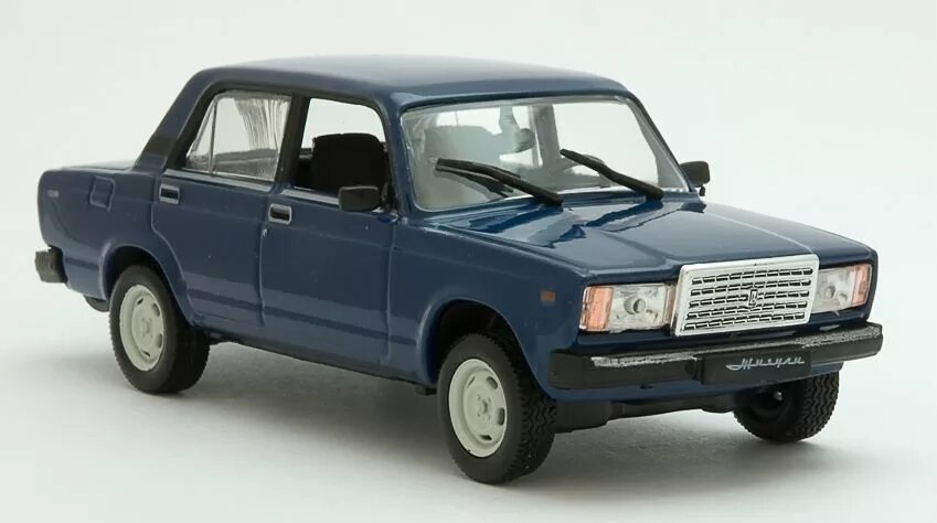 Модель ваз 2107 1990. Ваз 2107 модель 1 43. Включи 7 модель. Ваз 2107 1 43. Масштабная модель ваз 2107.