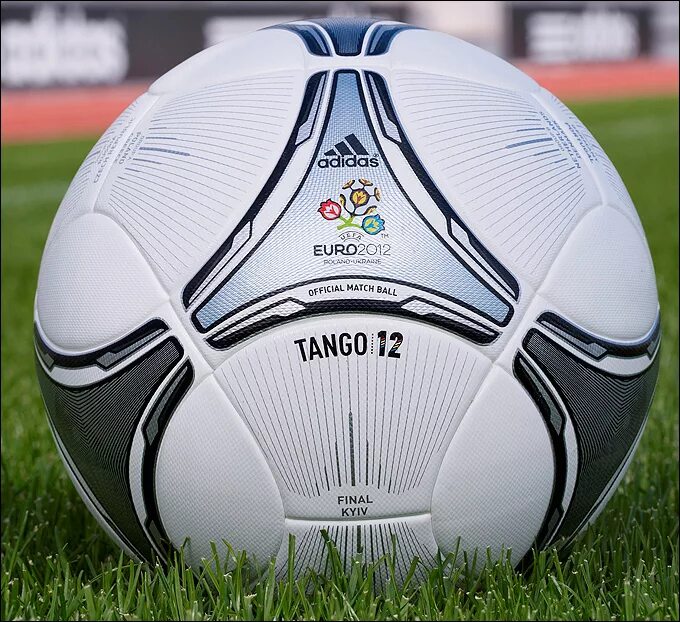 мяч 2012. мяч 2012. мяч адидас танго 12. мяч 2012. мяч адидас евро 2012.