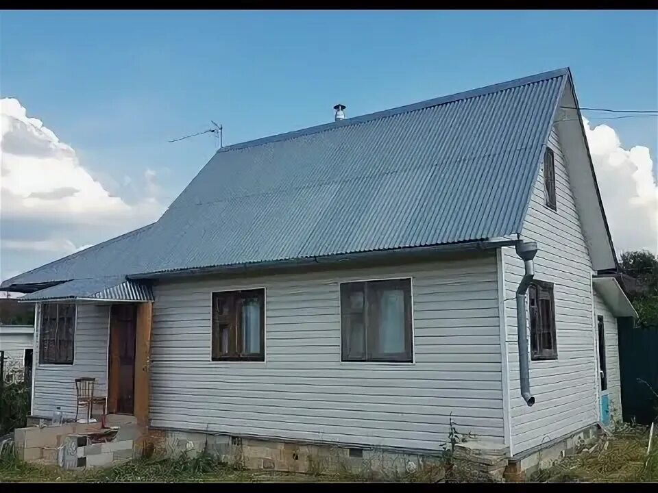 Синявино ленинградская область снт восход. Дача в подмосковье. Авито солнечногорск недвижимость. Снт ветеран солнечногорский. Деревня липуниха бежевый дом.