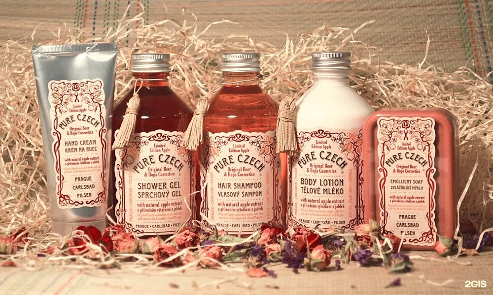 фруктовая косметика. Carlsbad parfum. логотип натуральной косметики. живица косметика логотип. чешская косметика фото.