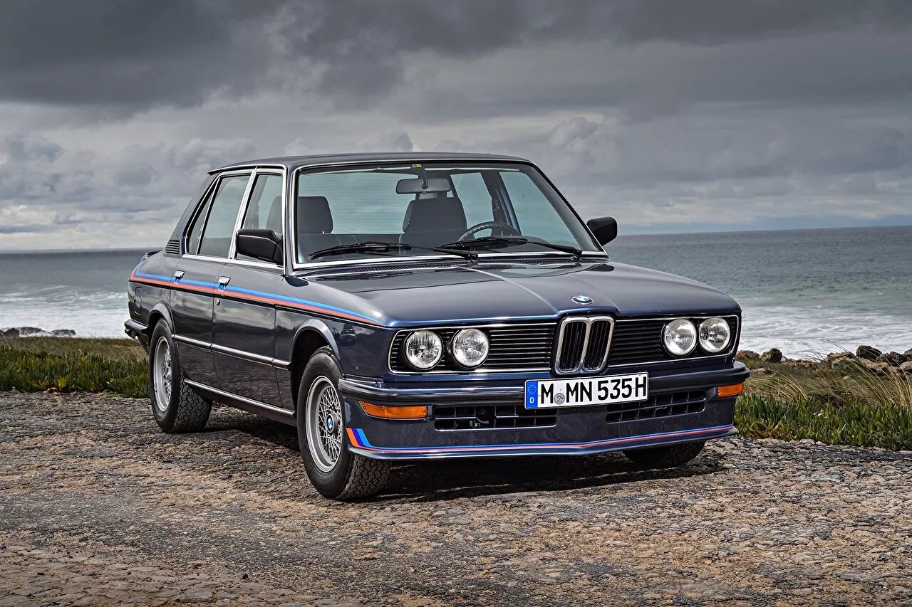 BMW m535. БМВ e12. BMW 1980. БМВ 80. Старый пятерка