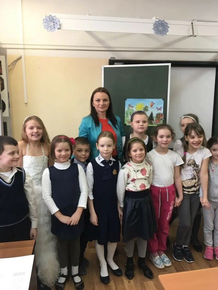Гимназия 3 ивантеевка. Гимназия 3 ивантеевка учителя. директор школы 3 ивантеевка. директор гимназии 3 ивантеевка.