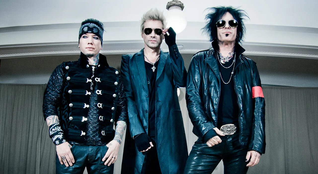 Dio sixx. Van nuys Sixx:a.m.. James Michael of Sixx:a.m.. Nikki Sixx Sixx:a m.