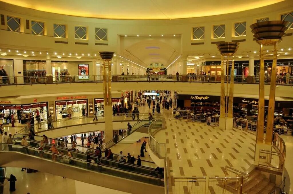 Дейра Молл Дубай. Торговый центр City Centre Deira. Дубай Сити Молл. Дейра Сити центр Дубай магазины. Сити молл дубай