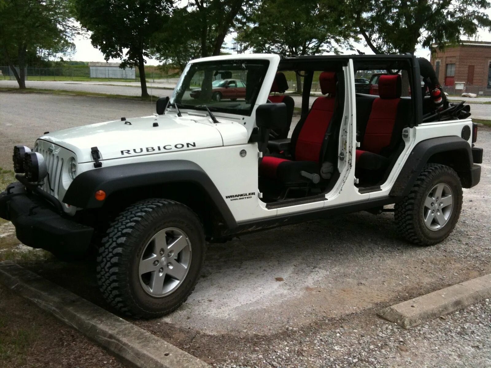 Рубикон 5. Jeep Wrangler Rubicon 2010. Джип Вранглер 2010. Jeep Wrangler Unlimited Rubicon 2010. Jeep Wrangler Rubicon 2010 Top.