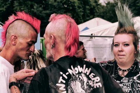 Bum flap punk