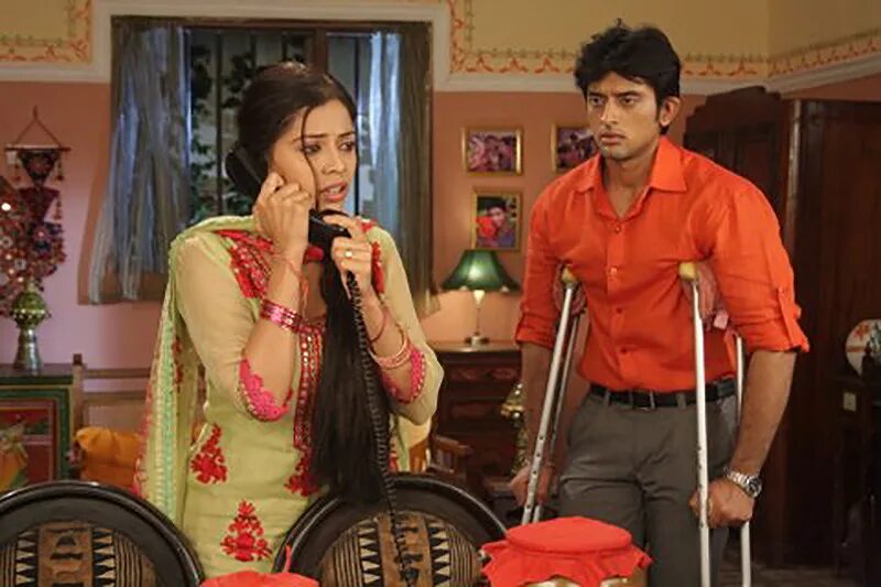 как назвать эту любовь 221. арнав и кхуши. как назвать эту любовь 406. Khushi arnav. индийский фильм кхуши и арнав.