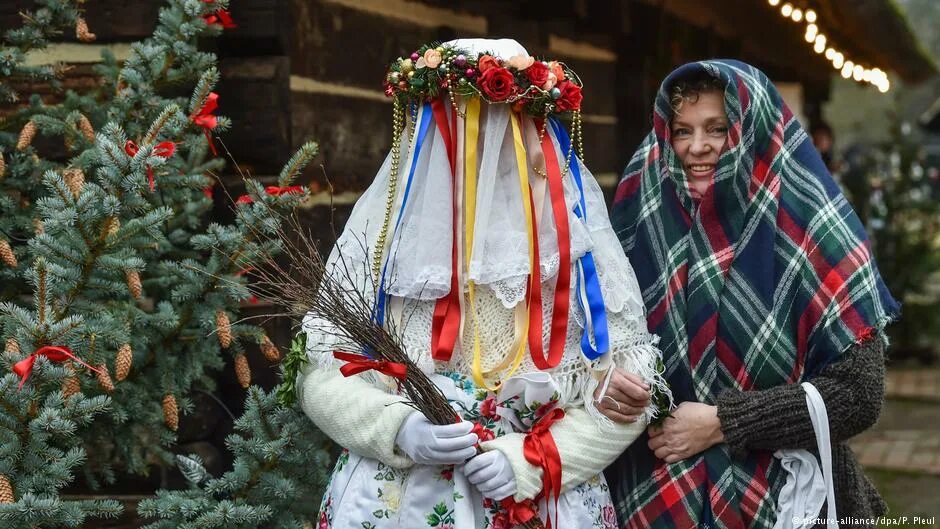 L also. Sorbian. Sorbian Christkind. Лужицкая Сербия. Лужицкие сербы костюм.