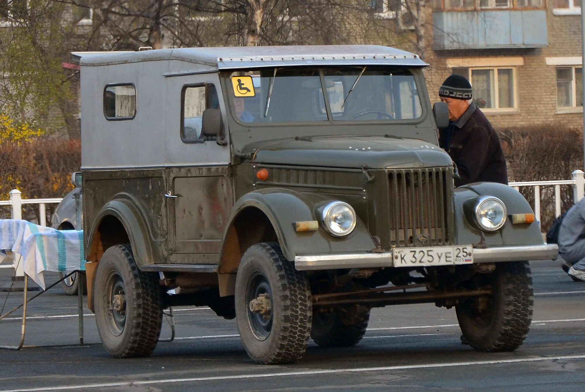 Газ 25 градусов. ГАЗ 25. ГАЗ м25 Родина. ГАЗ-25 автомобиль. Автомобиль ГАЗ 25 Родина.