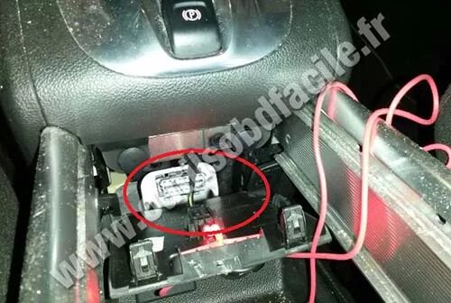 Opel meriva диагностический разъем. Опель зафира obd разъем. Опель мерива разъем. Opel meriva b obd разъем. Диагностический разъем опель мерива 2008.